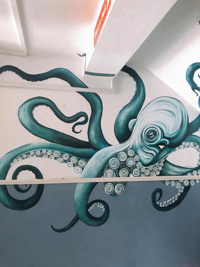Lahinch -Beach -Surf- Hostel מראה חיצוני תמונה