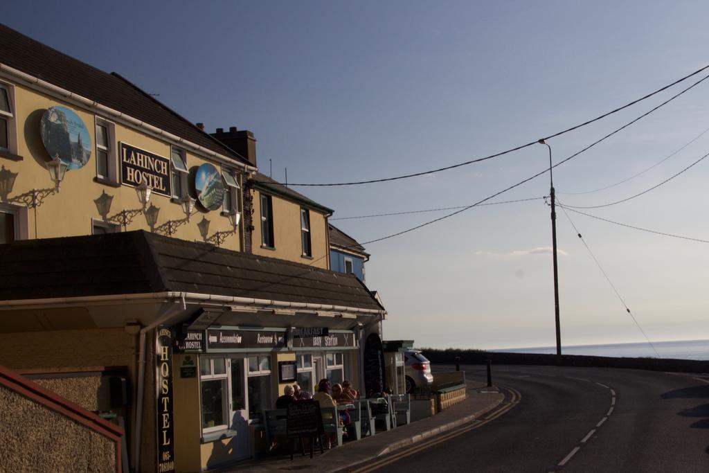Lahinch -Beach -Surf- Hostel מראה חיצוני תמונה